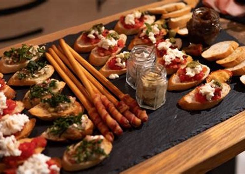 Брускетты и сэндвичи в Минске, цены на сайте - MyCatering.by
