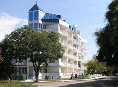 Sanatoriy Rus glavnii korpus