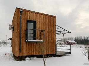 норвежский дом с балконом
