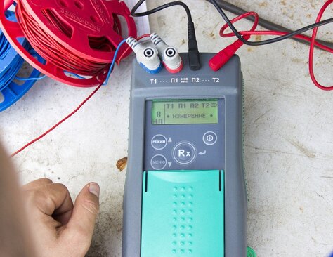 заземляющие устройства и молниеотводы