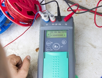 заземляющие устройства и молниеотводы