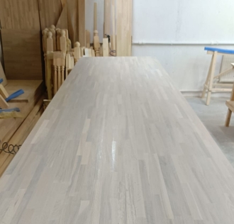 Изготовление деревянной столешницы-подоконника на заказ в Уфе от компании ЭкоМассивУфа