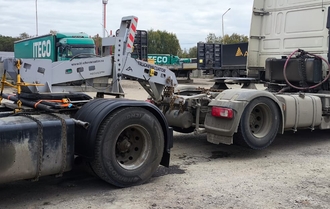 Эвакуация грузового седельного тягача грузовым эвакуатором с частичной погрузкой от BUXIR TRUCK