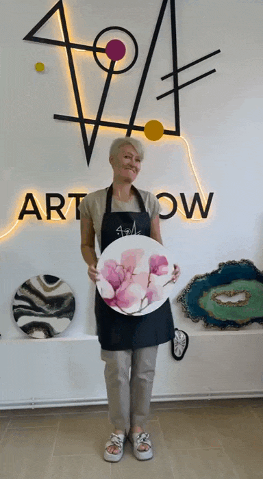 Ведущий художник Ольга