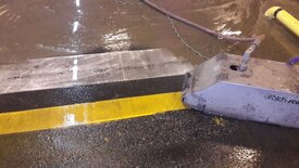 Удаление разметки водоструйным способом давлением 2500 бар