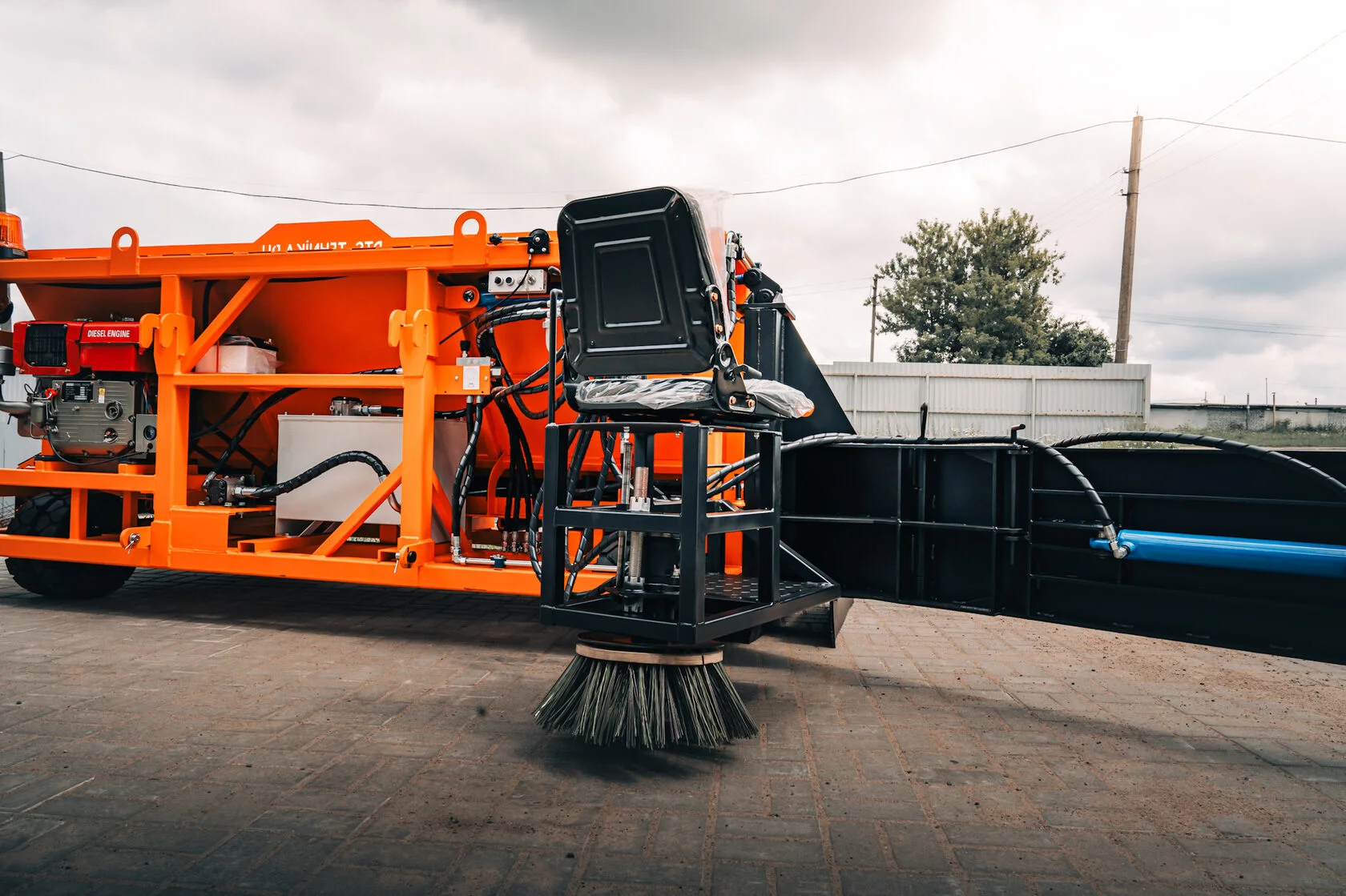 КДМ на седельном тягаче Shacman X3000 4x2