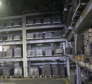 склад хранения литьевых форм