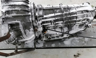 Чем отмыть КПП от масла и грязи?