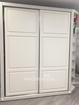 Встроенные шкафы-купе в прихожую