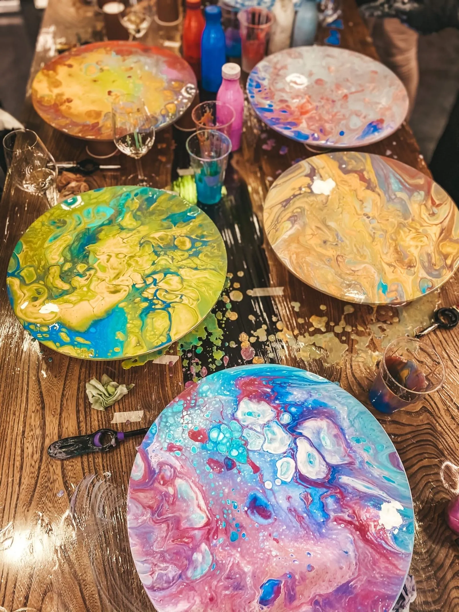 МК в технике "ФЛЮИД АРТ"