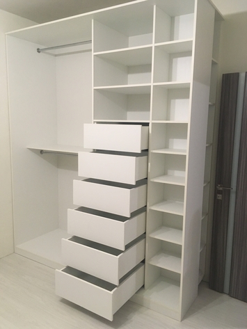 Шкафы-купе "Хай тек купе" на заказ Арт. UG1-77-888-045462