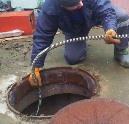 Прочистка уличной канализации в Чехове