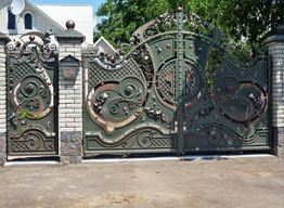 molot.md кованный мост