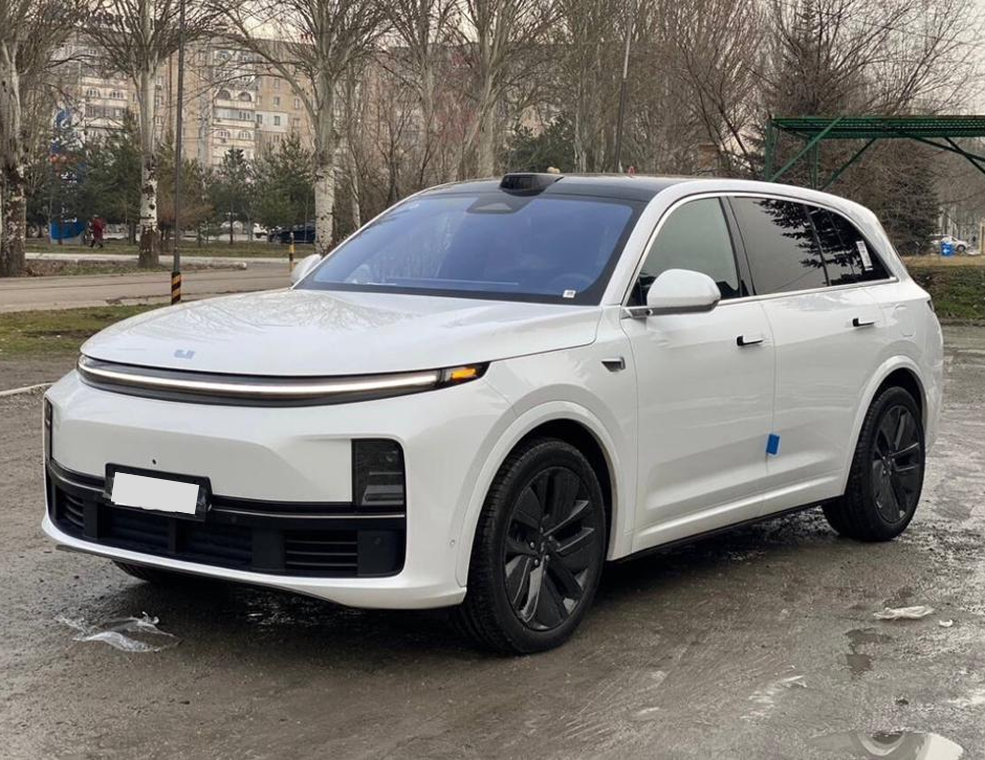 Автомобиль из Азии