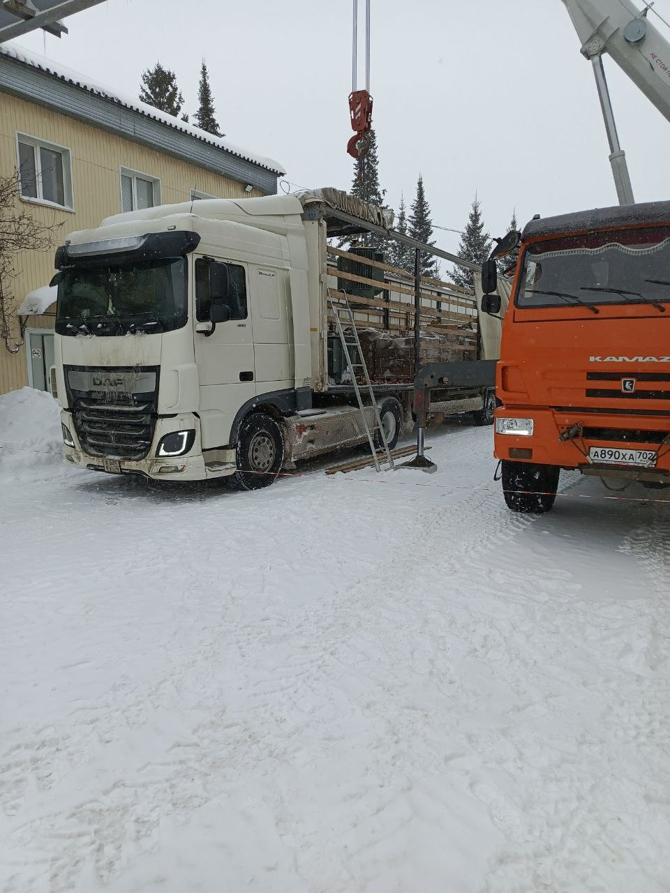 Грузовые перевозки по России