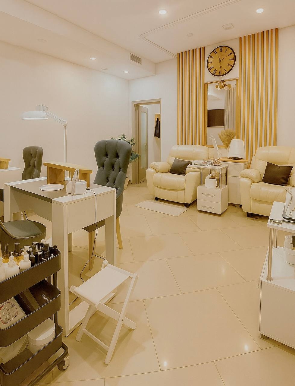 Педикюрный кабинет спа салона Perfect People