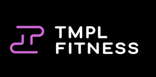 Фиолетовый знак TMPL Fitness; lifestyle-видео о студийных кардио-и HIIT-тренировках.