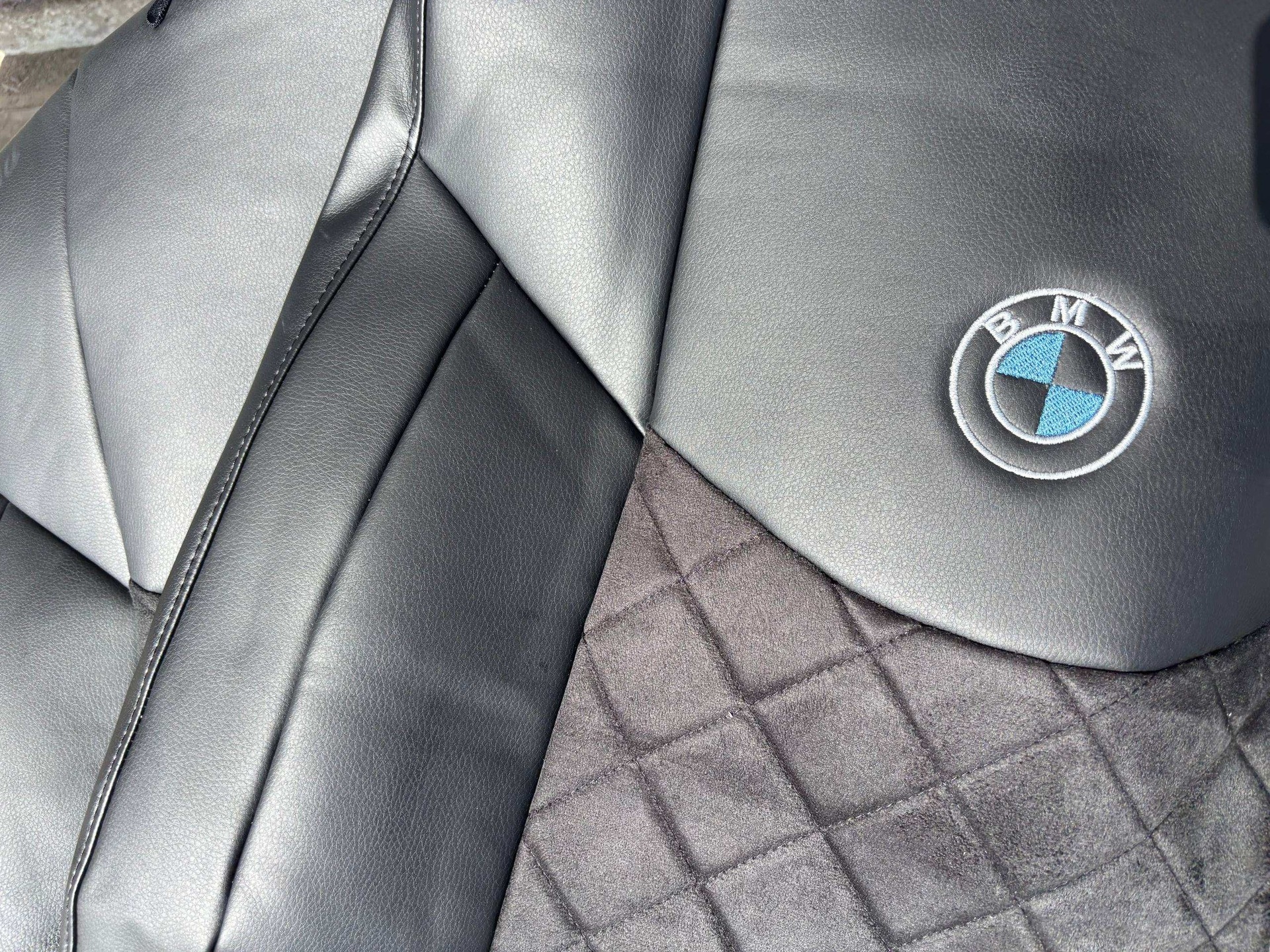 Авточехлы BMW 3 E21 — чехлы на сиденья автомобиля
