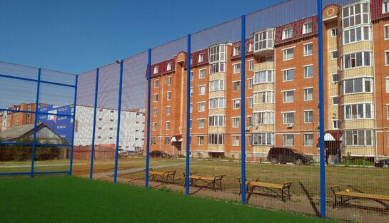 Забор для ограждения частной территории с защитой от ржавчины