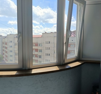 Изготовление угловых подоконников из дерева на заказ в Уфе от компании ЭкоМассивУфа